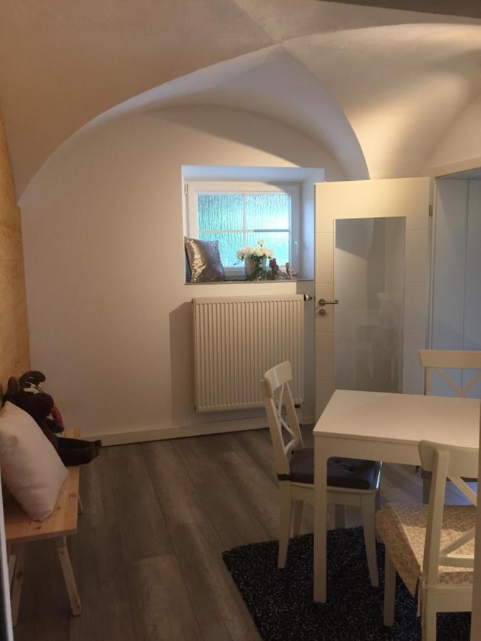 Apartmentvermietung Ingrid Bolkart - Landleben 6 Illertissen Eksteriør bilde